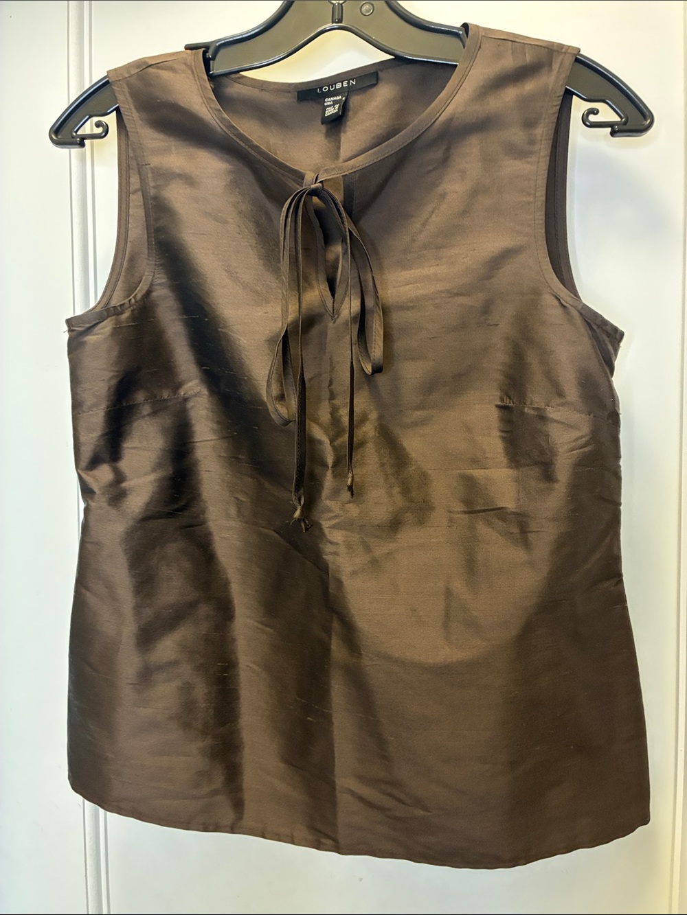 Louben Brown 100% Raw Silk Sleeveless Tie Neck Top Made in Canada Size 4 TSTOP18